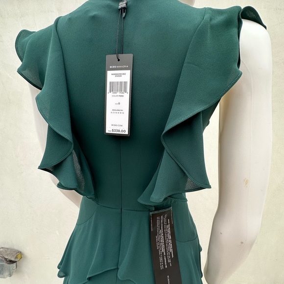 NWT BCBG MaxAzria Fern Green Maxi Dress Size 0   Ruffles V neck sleeveless - Picture 7 of 12